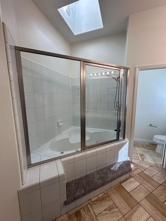 Image 17 of property listing at 7351 N Bain Avenue, Fresno, CA 93722