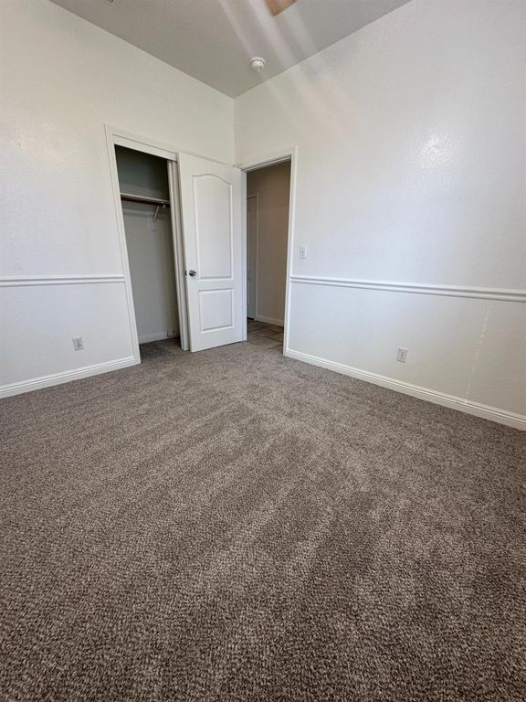 Image 21 of property listing at 7351 N Bain Avenue, Fresno, CA 93722