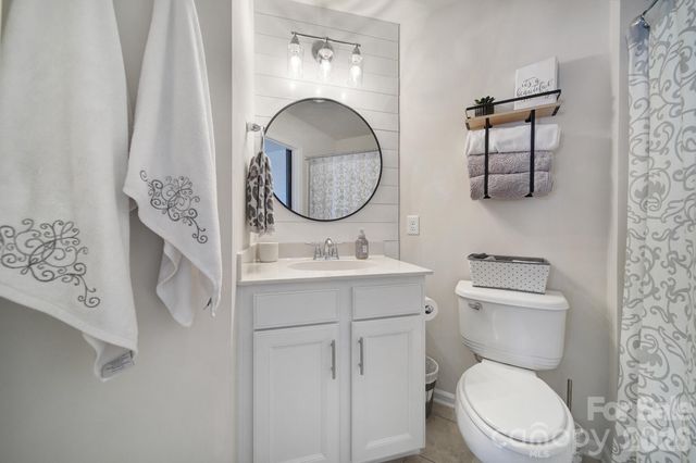 5037 Cressingham Drive, Fort Mill, SC 29707