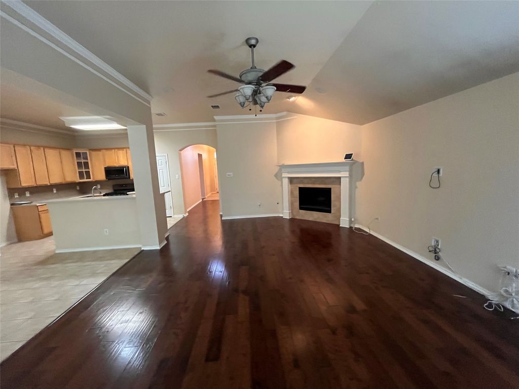 615 Magnolia, Glenn Heights, TX 75154 — photo 4