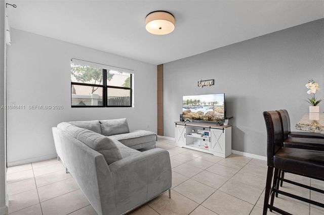 550 NE 33rd Ter, Homestead, FL 33033