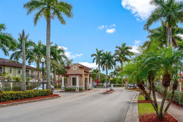 550 NE 33rd Ter, Homestead, FL 33033