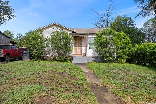211 Robeson Ave, San Antonio, TX 78220