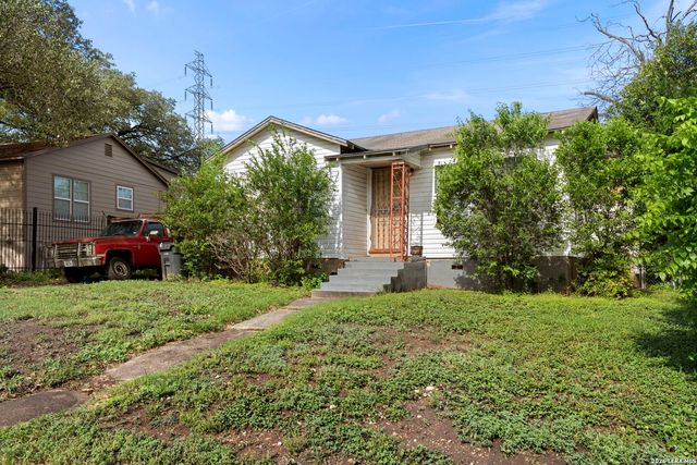211 Robeson Ave, San Antonio, TX 78220