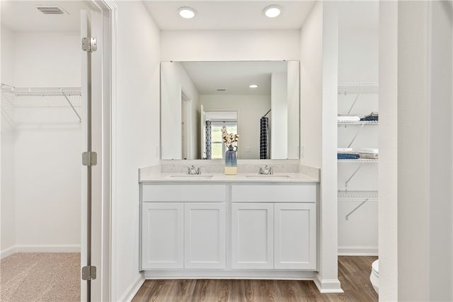 233 Woodlake Landing, Hartwell, GA 30643