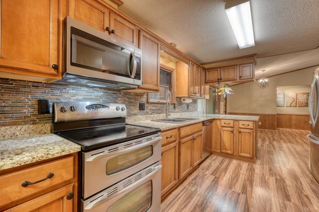 219 Rocky Circle, Blairsville, GA 30512