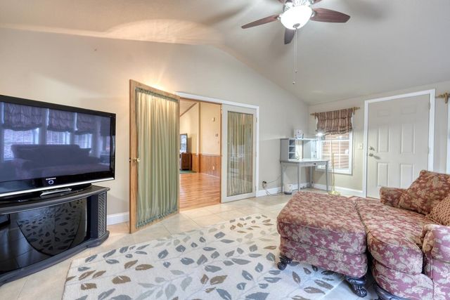 219 Rocky Circle, Blairsville, GA 30512