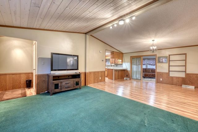 219 Rocky Circle, Blairsville, GA 30512