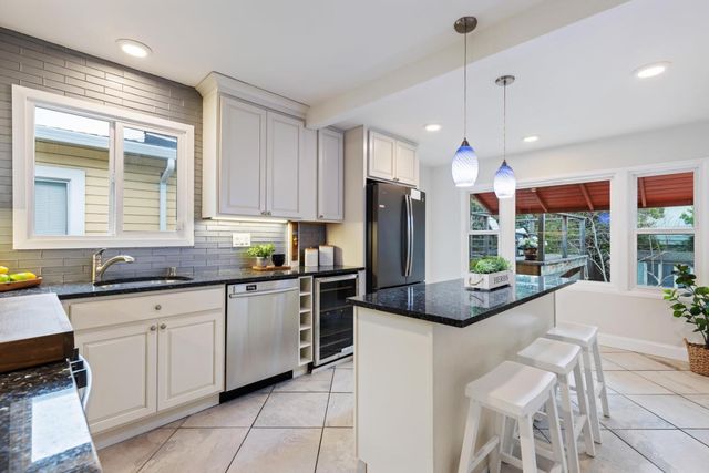 4131 Bayo Street, Oakland, CA 94619