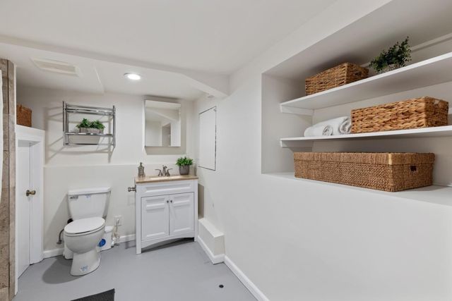 4131 Bayo Street, Oakland, CA 94619