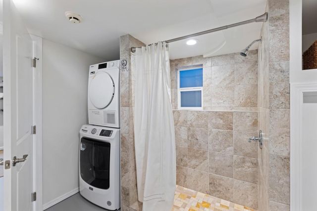 4131 Bayo Street, Oakland, CA 94619