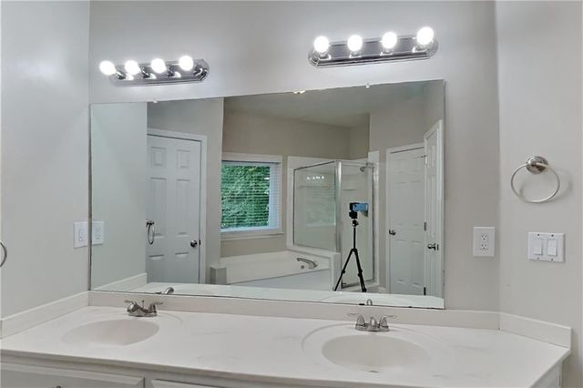 1240 Cedar Brook Drive, Lawrenceville, GA 30043