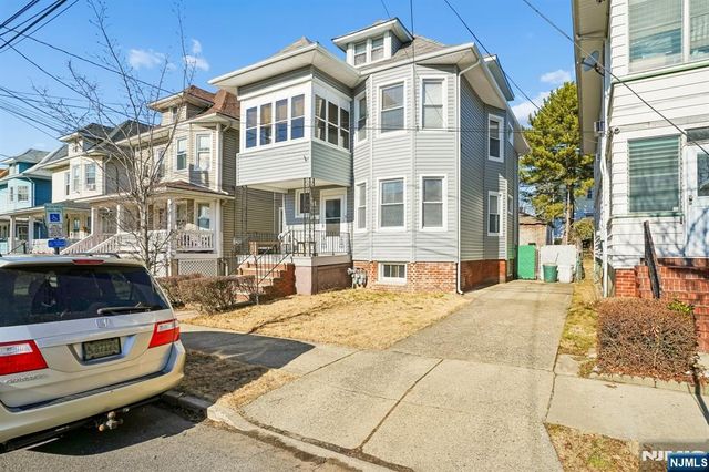 18 2nd Street, Clifton, NJ 07011