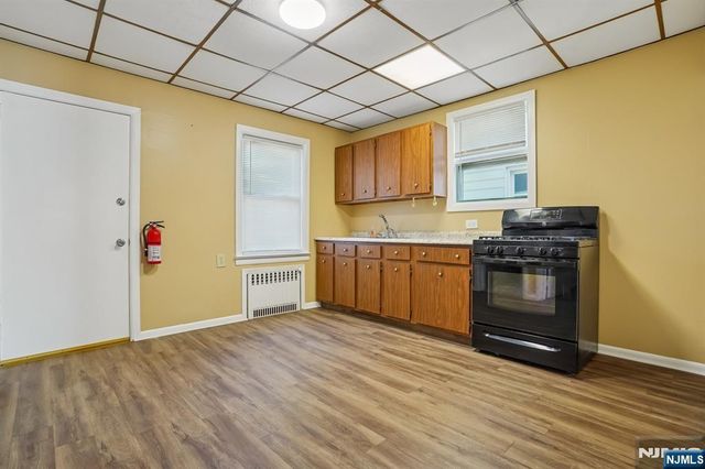 18 2nd Street, Clifton, NJ 07011