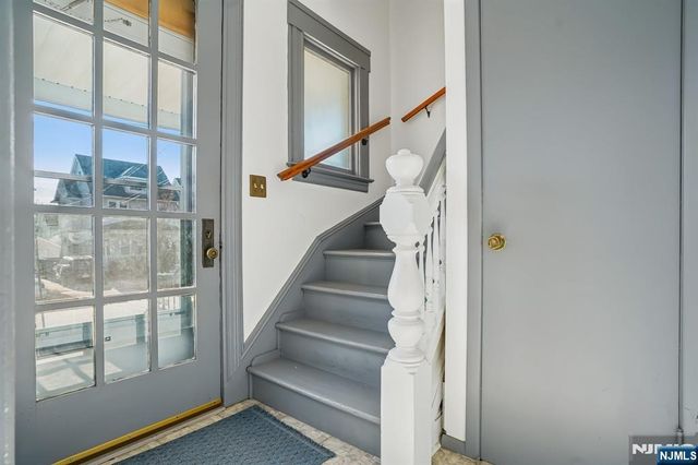 18 2nd Street, Clifton, NJ 07011