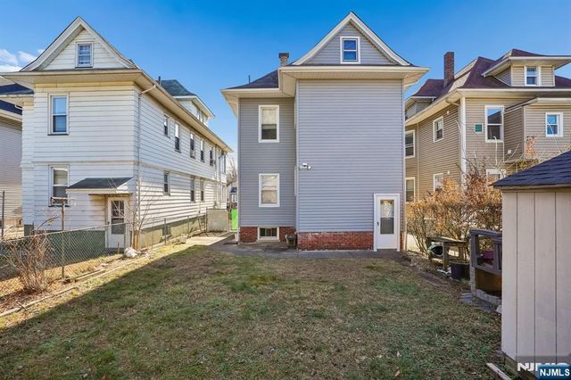 18 2nd Street, Clifton, NJ 07011