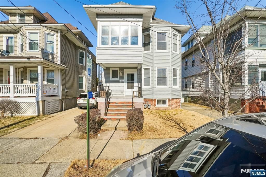 18 2nd Street, Clifton, NJ 07011