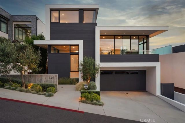724 24th Place, Hermosa Beach, CA 90254