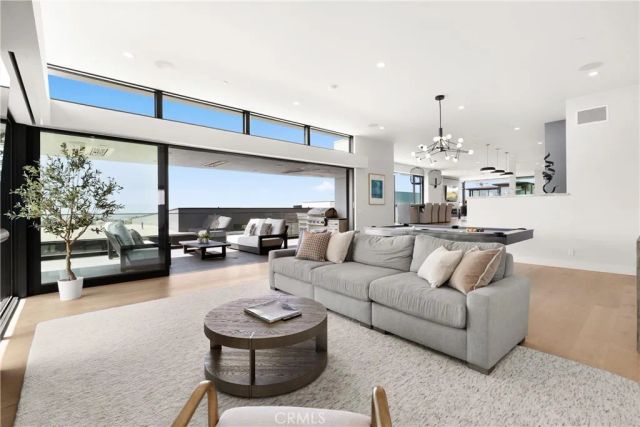 724 24th Place, Hermosa Beach, CA 90254