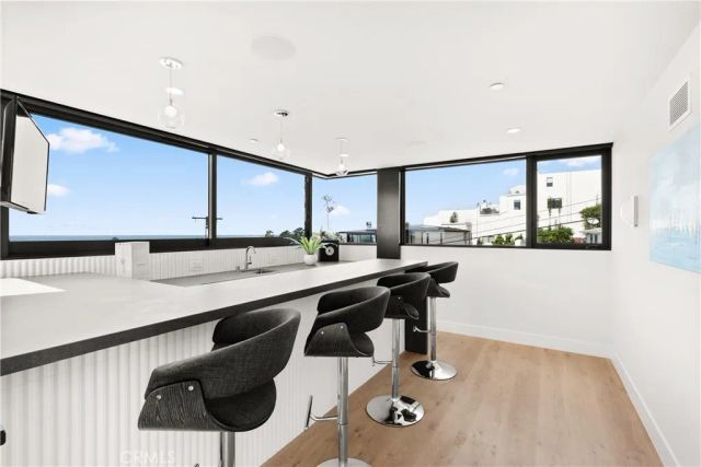 724 24th Place, Hermosa Beach, CA 90254
