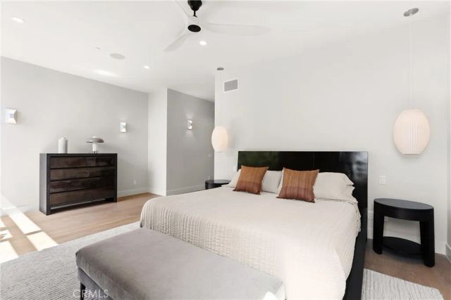 724 24th Place, Hermosa Beach, CA 90254