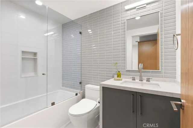 724 24th Place, Hermosa Beach, CA 90254