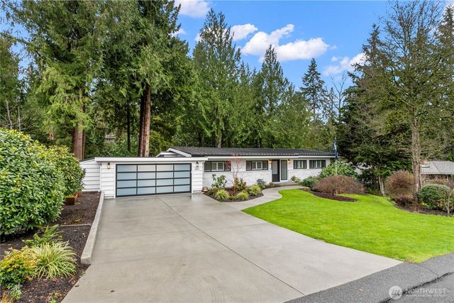3227 103rd Place NE, Bellevue, WA 98004
