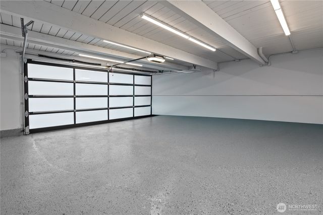 3227 103rd Place NE, Bellevue, WA 98004