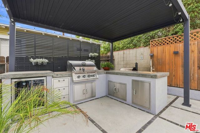 3047 Hermosa Avenue, La Crescenta, CA 91214