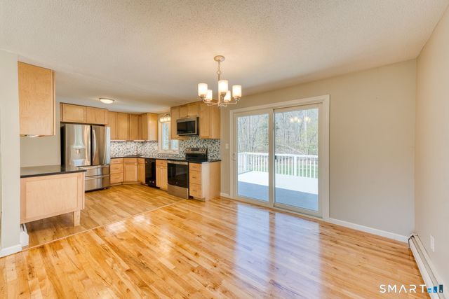 371 Warrenville Road, Mansfield, CT 06250