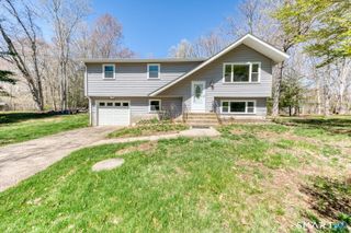 371 Warrenville Road, Mansfield, CT 06250