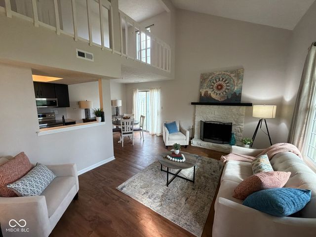 2612 Chaseway Court, Indianapolis, IN 46268