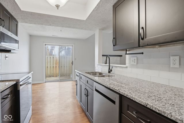 2612 Chaseway Court, Indianapolis, IN 46268