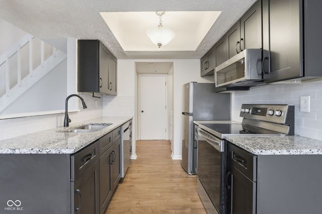 2612 Chaseway Court, Indianapolis, IN 46268