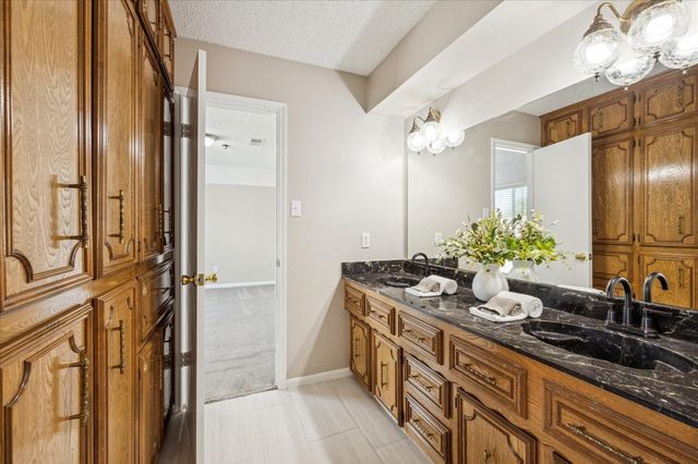 4606 Santiago Street, Pasadena, TX 77504