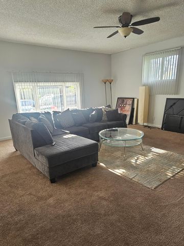 23100 Mapleridge Drive, Southfield, MI 48075