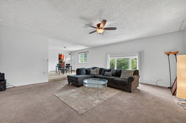 23100 Mapleridge Drive, Southfield, MI 48075