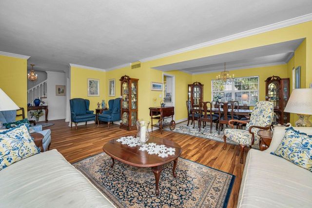 1310 41ST AVENUE NE, St Petersburg, FL 33703