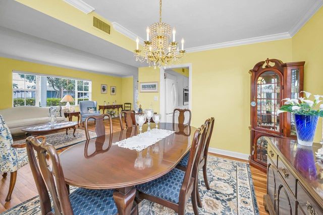 1310 41ST AVENUE NE, St Petersburg, FL 33703