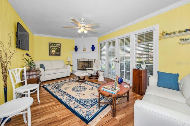 1310 41ST AVENUE NE, St Petersburg, FL 33703
