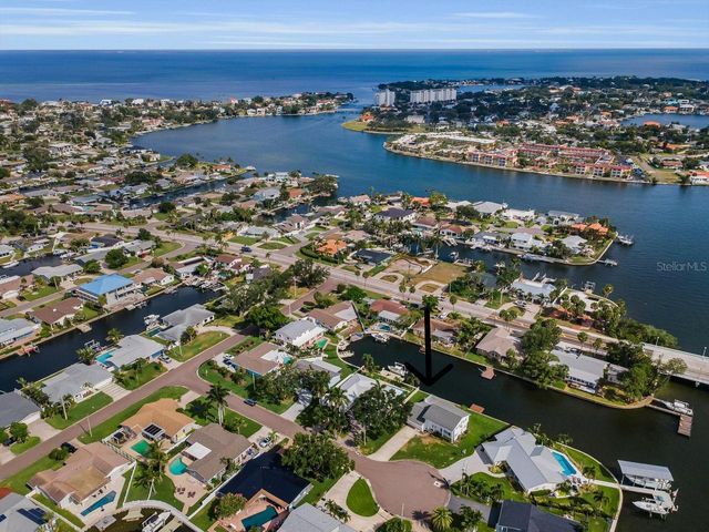 1310 41ST AVENUE NE, St Petersburg, FL 33703
