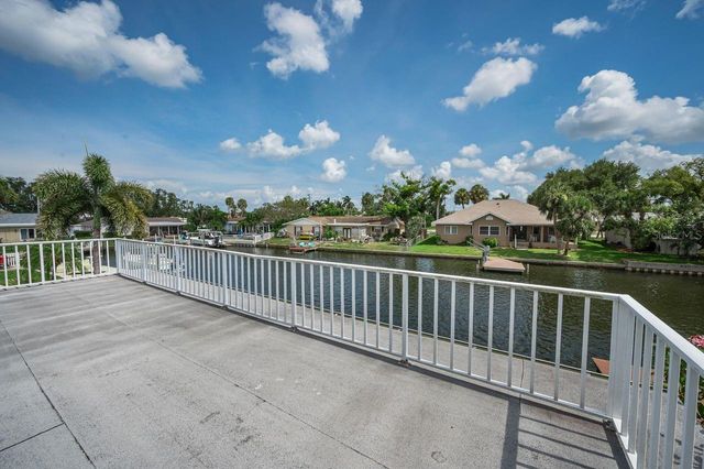 1310 41ST AVENUE NE, St Petersburg, FL 33703