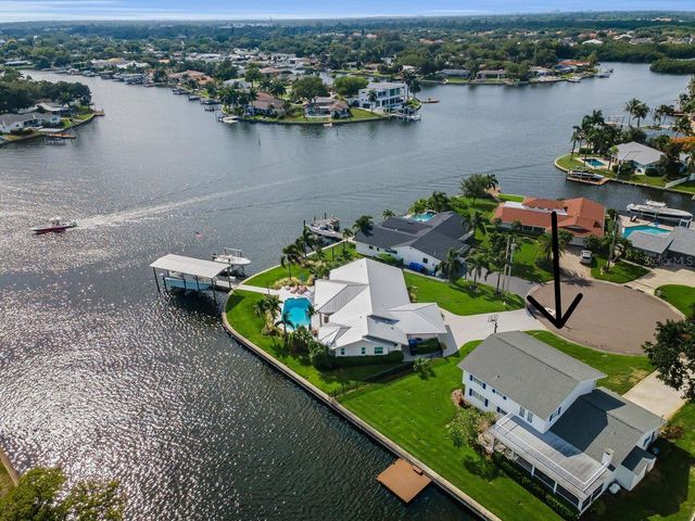 1310 41ST AVENUE NE, St Petersburg, FL 33703