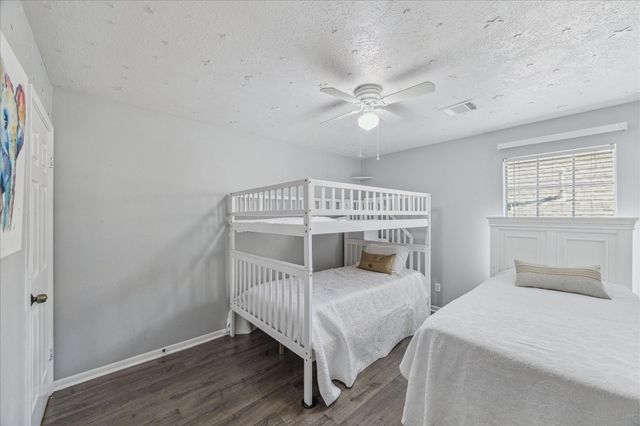 14131 Lake Trail Drive, Sugar Land, TX 77498