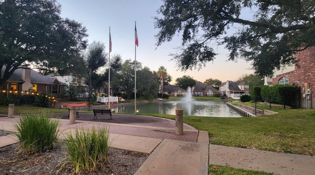 14131 Lake Trail Drive, Sugar Land, TX 77498