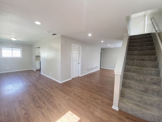 121 Highmoor Drive, Round Lake Park, IL 60073