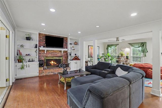 4641 Sequoia Drive, Lilburn, GA 30047