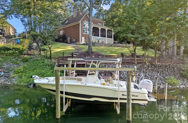 20338 Christofle Drive, Cornelius, NC 28031