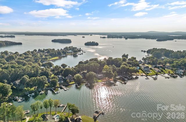 20338 Christofle Drive, Cornelius, NC 28031