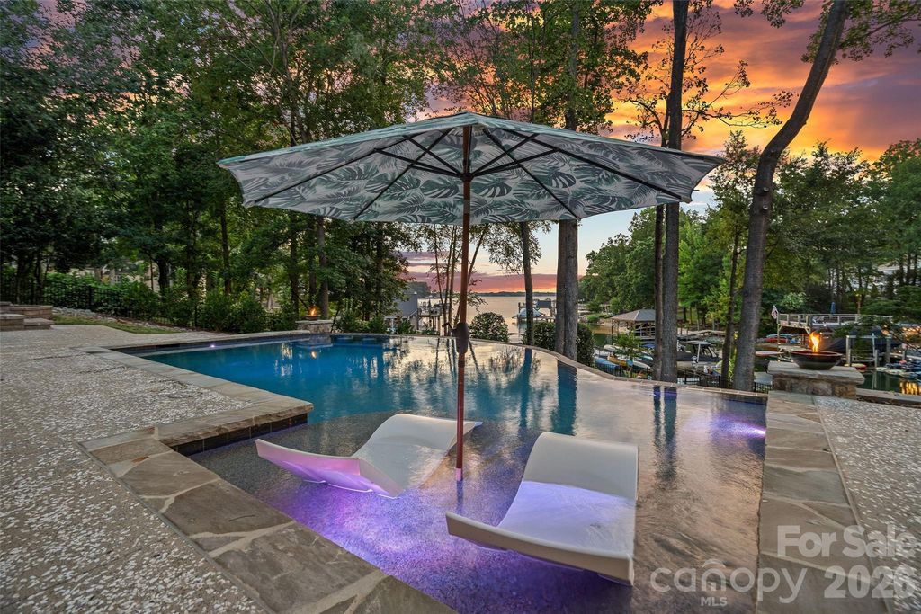 20338 Christofle Drive, Cornelius, NC 28031